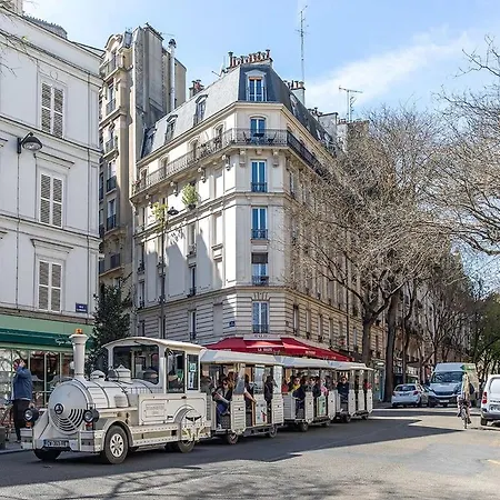 Apartment Charming Montmartre Maisonette *